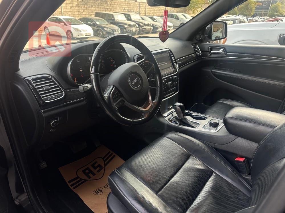 جيب جراند شيروكي